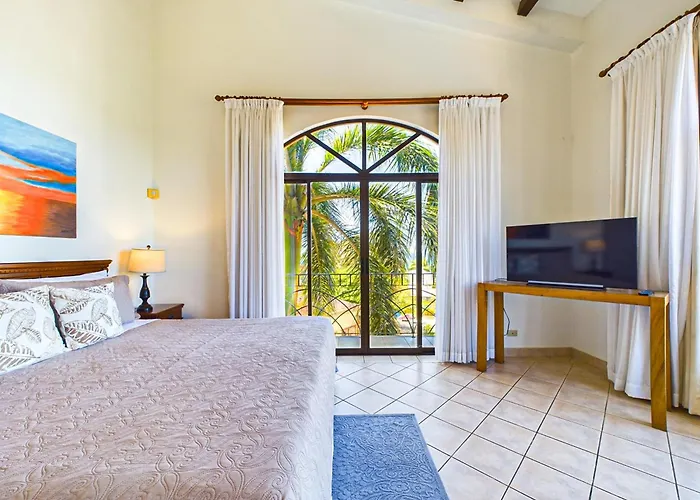 Sunrise 4-beautiful 3br Penthouse